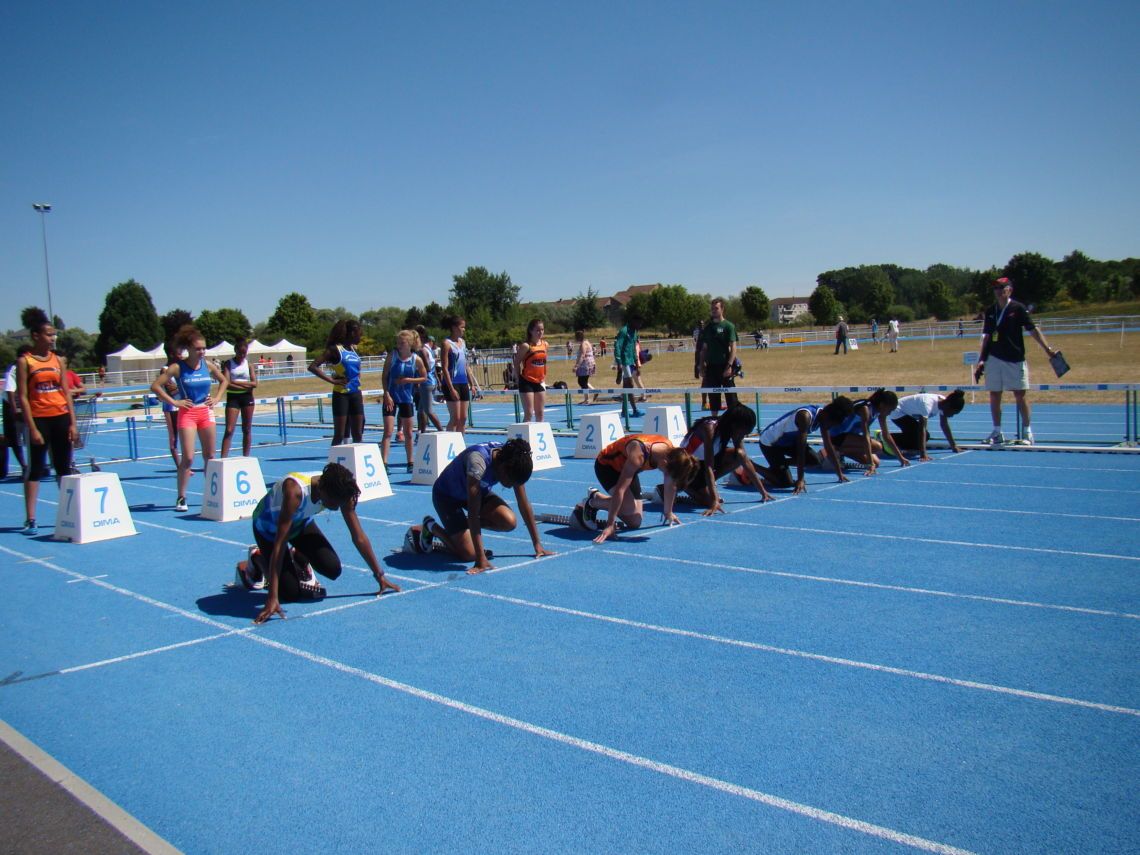 SAVIGNY_SENART_ATHLETISME_2015-e1513761329303